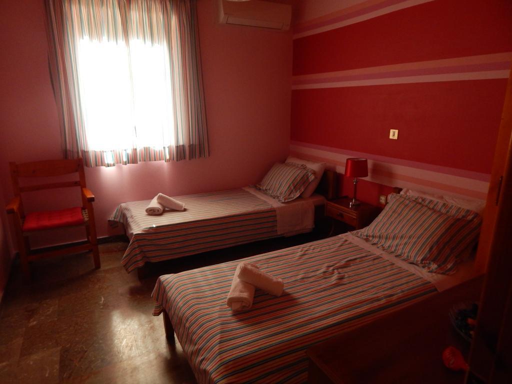 Cornelia Apartment Lakka  Bilik gambar