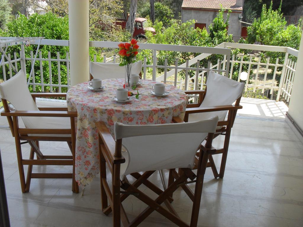 Cornelia Apartment Lakka  Bilik gambar