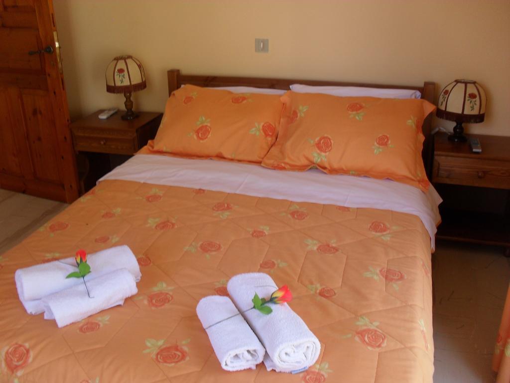 Cornelia Apartment Lakka  Bilik gambar