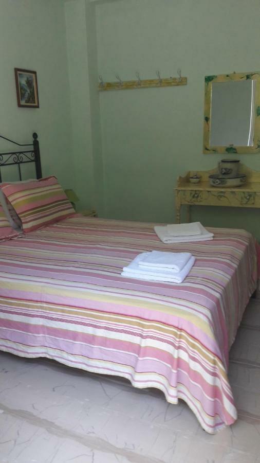 Cornelia Apartment Lakka  Luaran gambar
